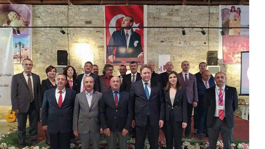 Tutum Yatırım ve Türk Malları Haftası İlçe Kutlama Programı Eski Tamirhane Binasında yapıldı